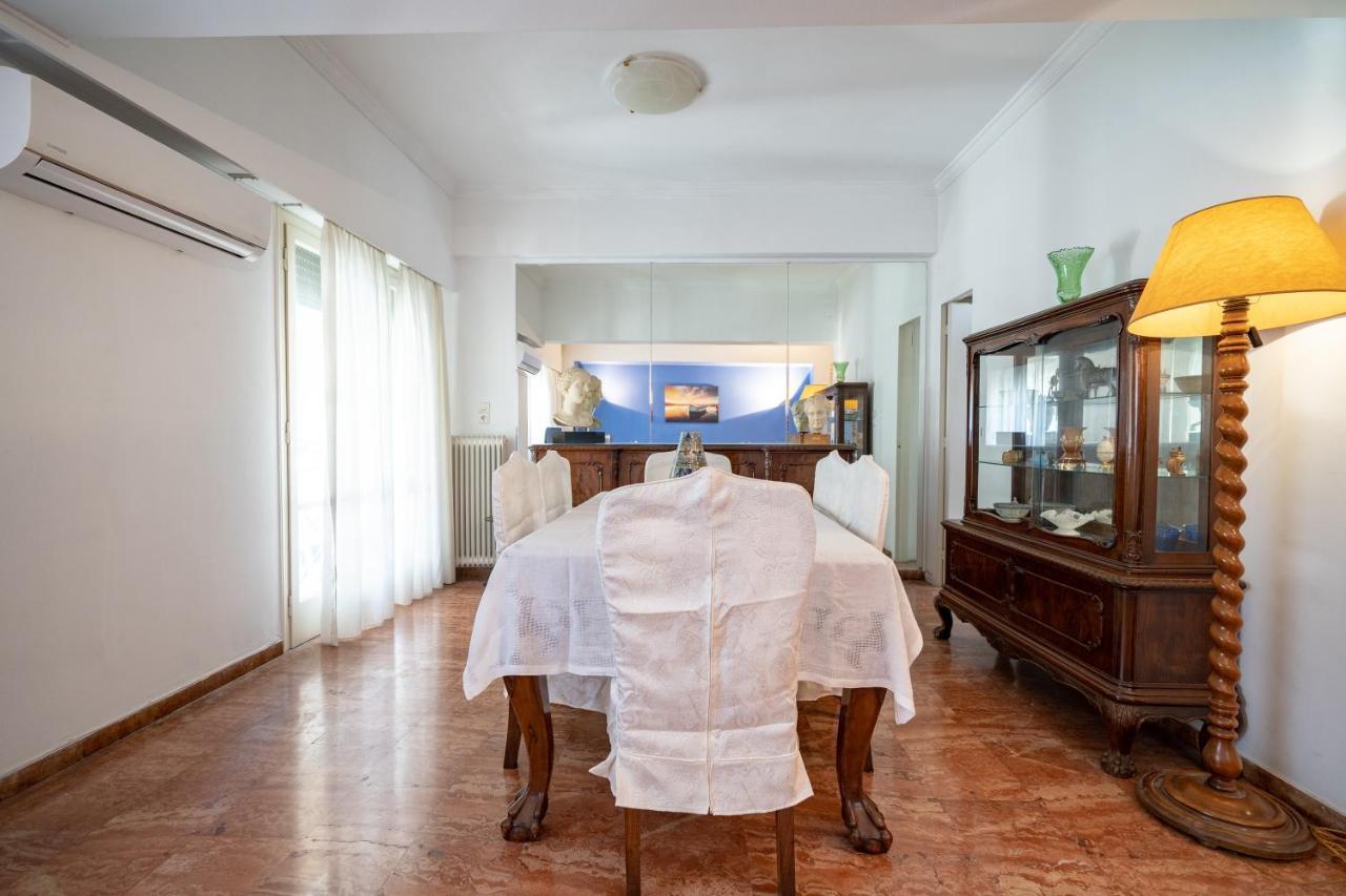 Larissa Station Metro St. 2 Bedrooms 3 Pers. Flat Athen Eksteriør billede