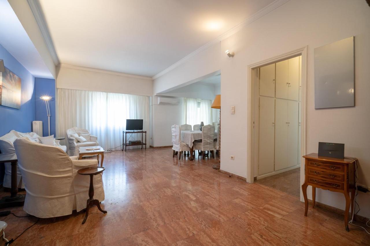 Larissa Station Metro St. 2 Bedrooms 3 Pers. Flat Athen Eksteriør billede